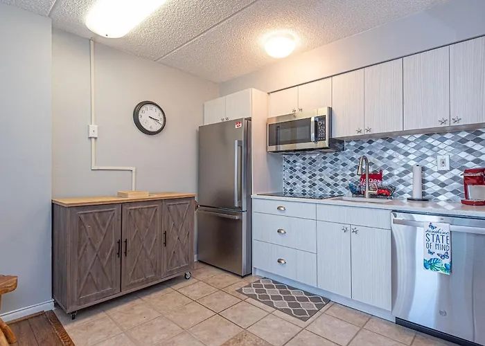 Ocean View Atlantis - Sleeps 4